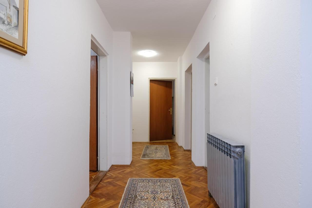 The Cosmic Gate Apartments Високо Экстерьер фото