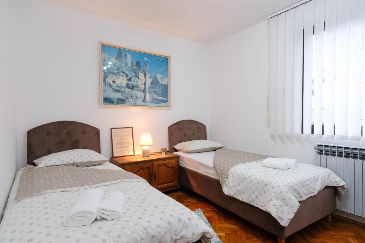 The Cosmic Gate Apartments Високо Экстерьер фото