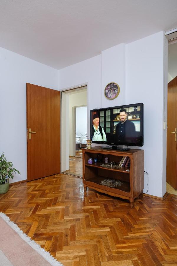 The Cosmic Gate Apartments Високо Экстерьер фото
