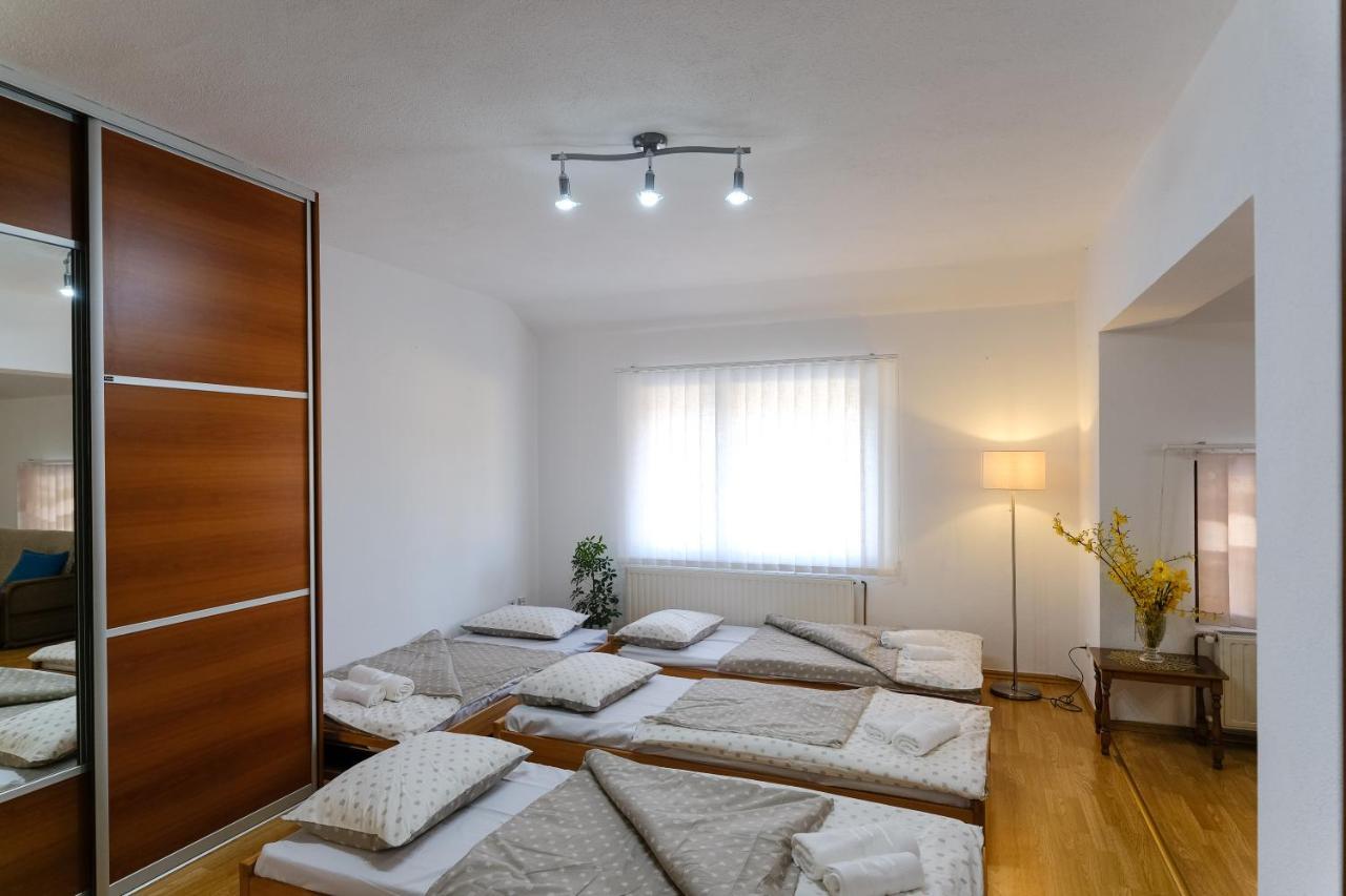 The Cosmic Gate Apartments Високо Экстерьер фото