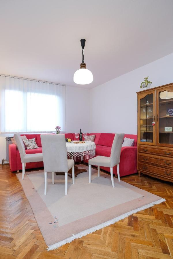 The Cosmic Gate Apartments Високо Экстерьер фото